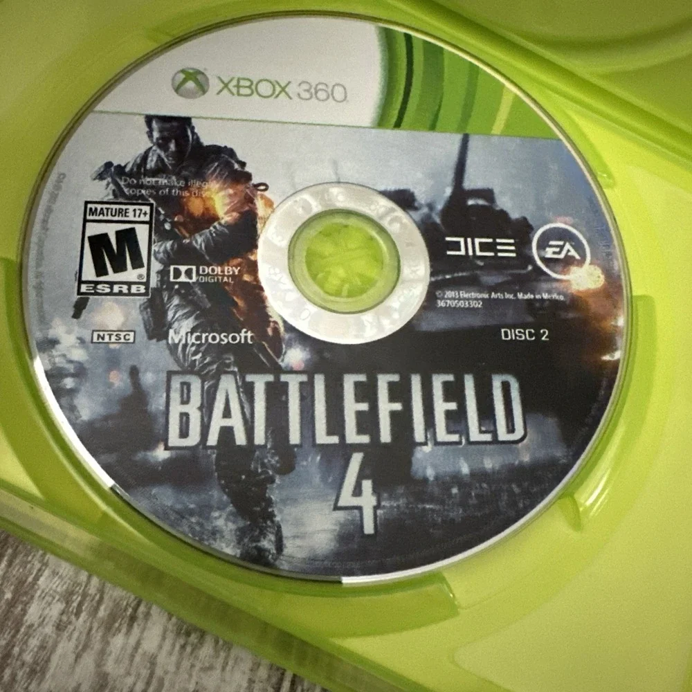 Battlefield 4 (Microsoft Xbox 360) Double Disc No Manual
